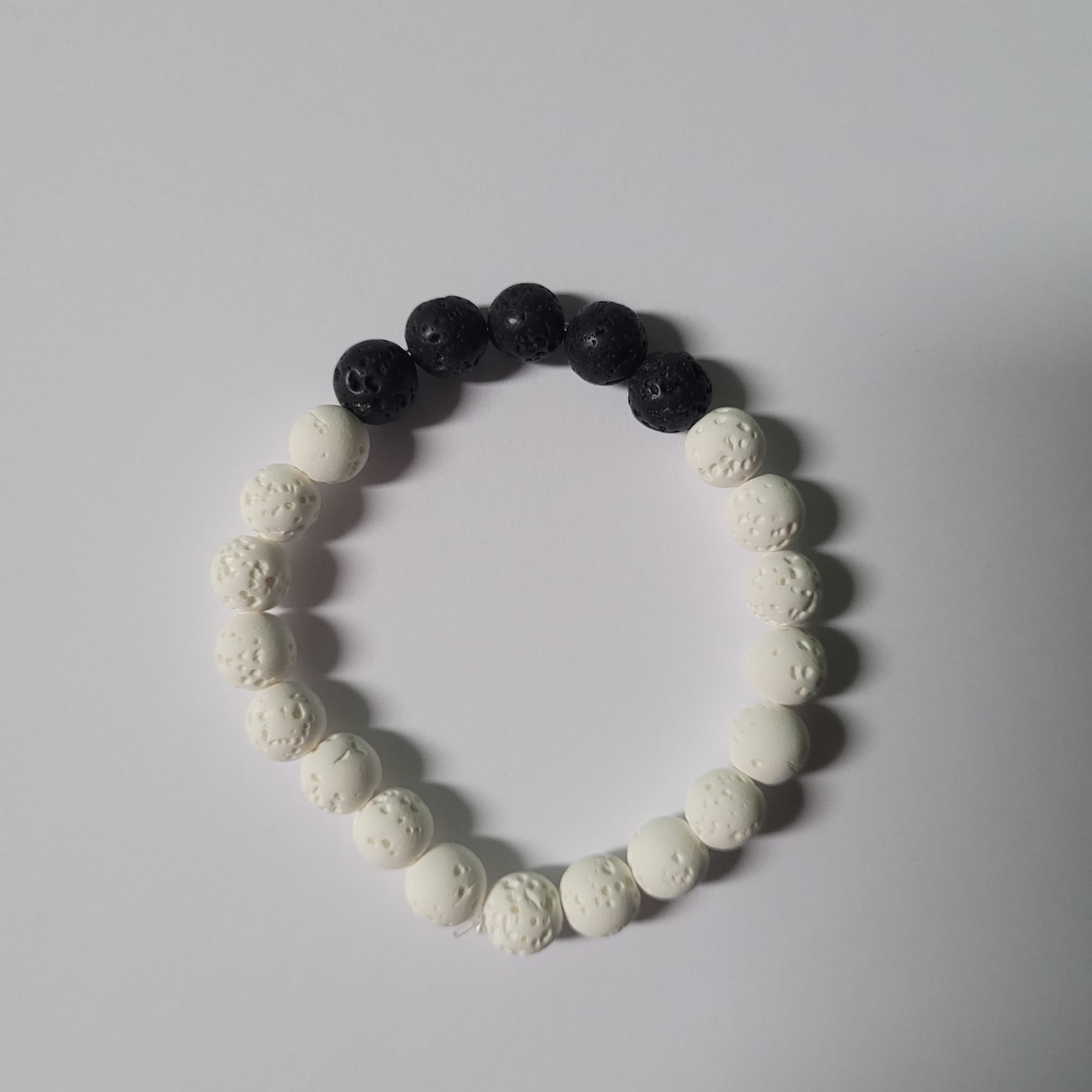 "Lava" Bead Bracelet 5 Black/White